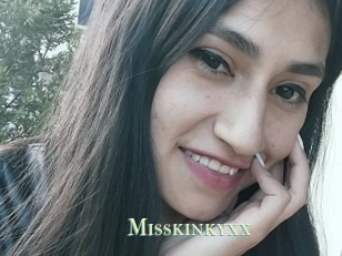 Misskinkyxx