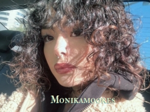 Monikamoores