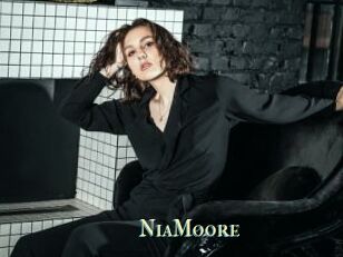NiaMoore