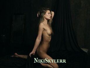 NikiSkylerr