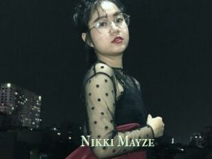 Nikki_Mayze