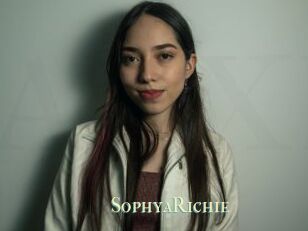 SophyaRichie