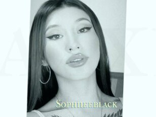 Sophiieeblack