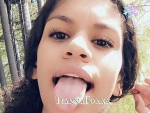 TiannaFoxxx