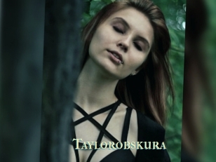 Taylorobskura