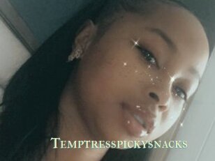 Temptresspickysnacks