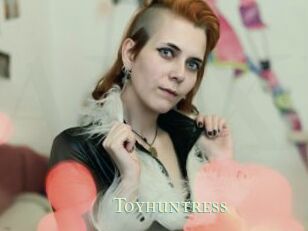 Toyhuntress