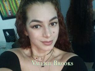 Valerie_Brooks