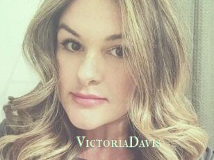 Victoria_Davis