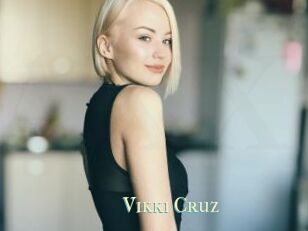 Vikki_Cruz
