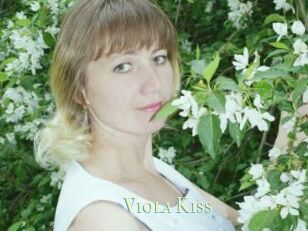 Viola_Kiss_
