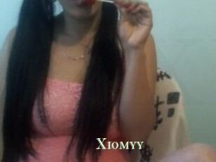 Xiomyy_