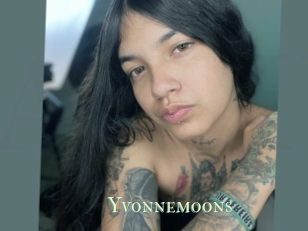 Yvonnemoons